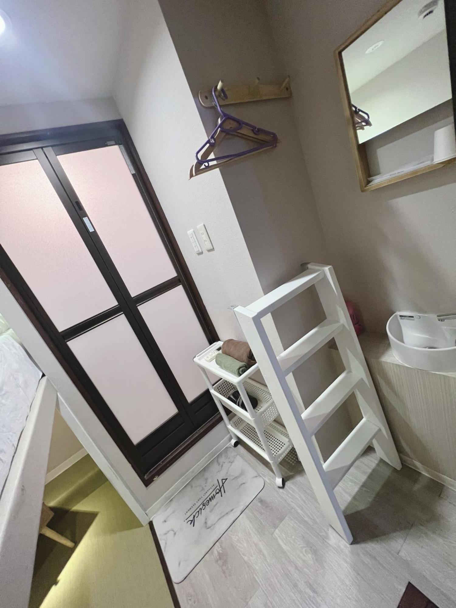 誠家　Makoto Hostel Токио Экстерьер фото